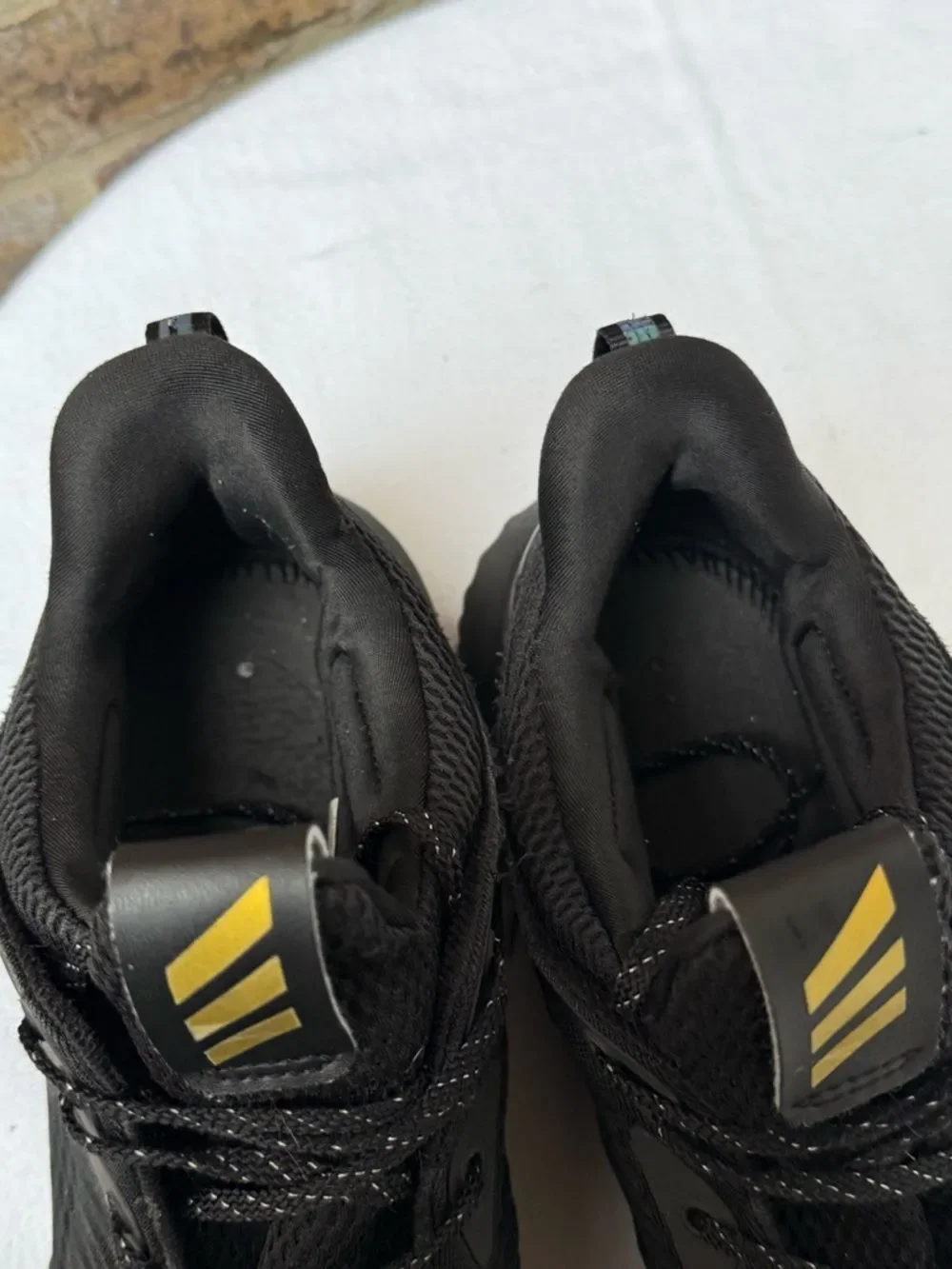 adidas alphabounce core